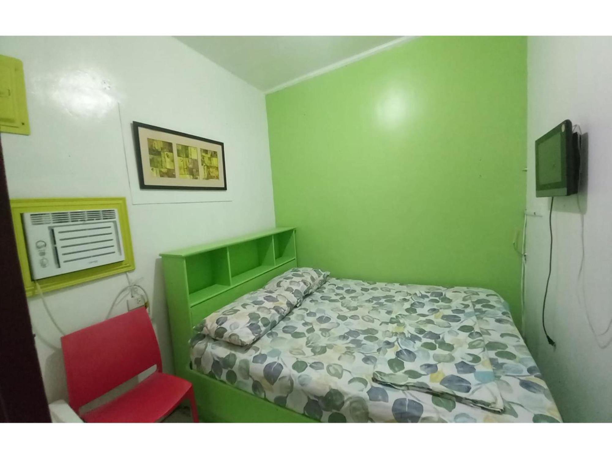 Oyo 1048 Jomckayl Apartelle Нага Екстериор снимка