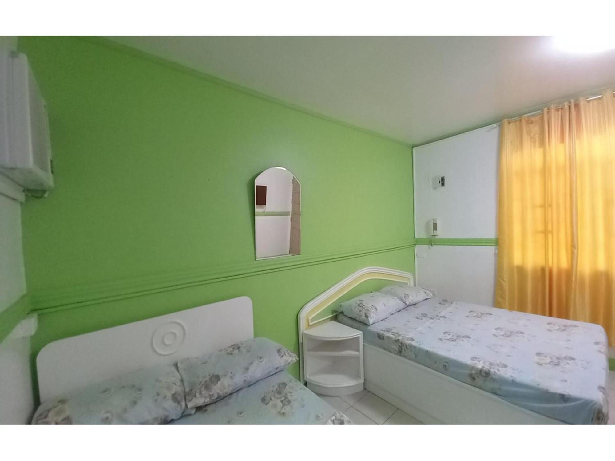 Oyo 1048 Jomckayl Apartelle Нага Екстериор снимка